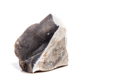 Makro mineral taş Flint kaya beyaz bir arka plan üzerinde Kapat
