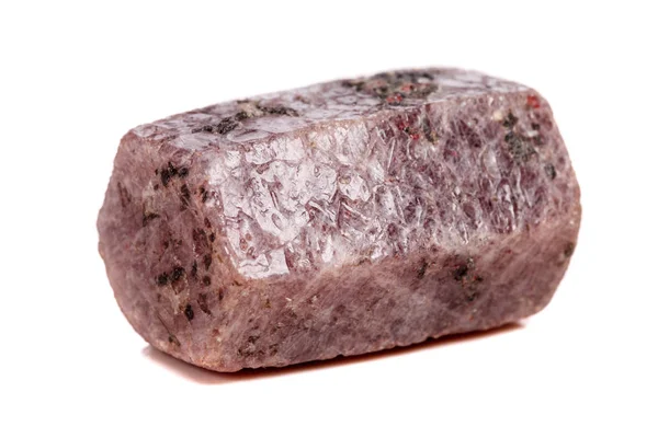 Batu Mineral Makro Ruby Dalam Berkembang Biak Latar Belakang Putih — Stok Foto