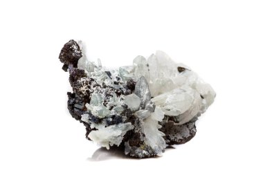 Makro mineral taş Drusus kuvars sphalerite kaya beyaz bir arka plan ile yakın çekim