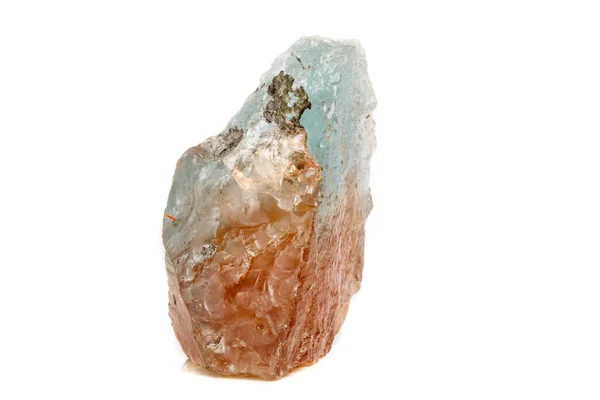Makro Mineralstein Topas Auf Weißem Hintergrund Nahaufnahme — Stockfoto