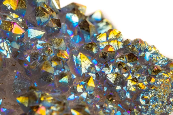 Makromineralstein Titanquarz Flammenaura Quarz Auf Weißem Hintergrund Nahaufnahme — Stockfoto