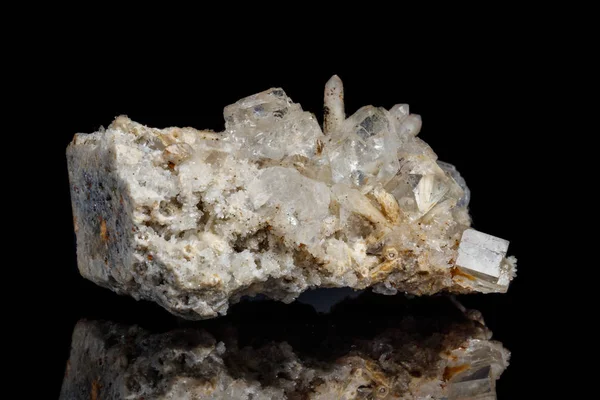 Minerální Kámen Fluorit Makro Quartz Černém Pozadí Zblízka — Stock fotografie