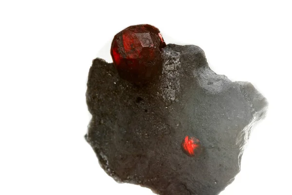 Makro Mineral Taş Granat Kaya Üzerinde Beyaz Arka Plan Yakın — Stok fotoğraf