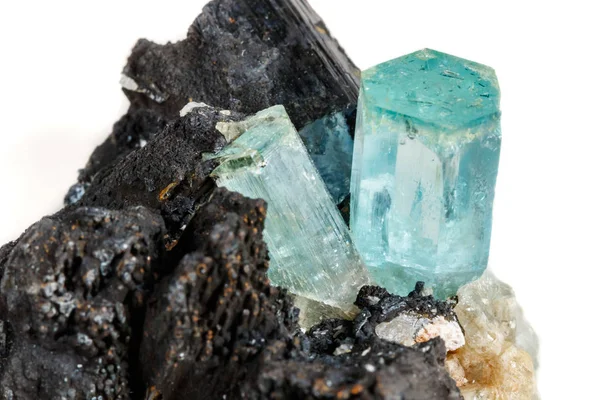 Mineral Makro Batu Aquamarine Dan Hitam Tourmaline Schorl Pada Latar — Stok Foto