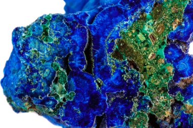 Makro mineral taş malakit beyaz arka plan üzerinde Azurit ile yakın çekim