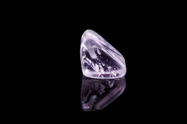 Macro Mineral Pedra Spodumene Kunzite Fundo Preto Perto — Fotografia de Stock