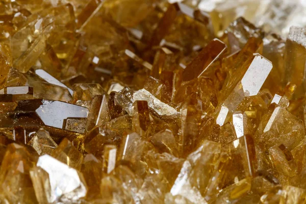 Kristal Batu Mineral Makro Barit Barit Pada Latar Belakang Putih — Stok Foto