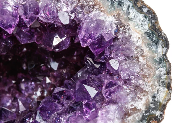 Makro Mineral Taş Fırçalanabilir Beyaz Bir Arka Plan Üzerinde Rock — Stok fotoğraf