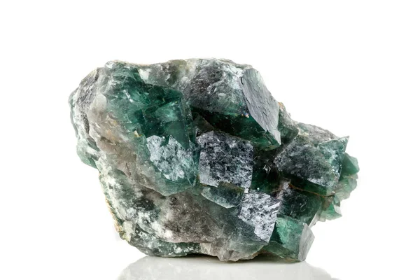 Pedra Mineral Macro Fluorite Sobre Fundo Branco Close — Fotografia de Stock