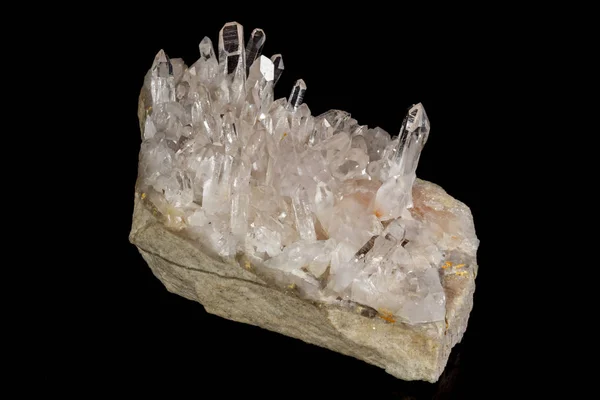 Makro Minerální Kámen Drahokamu Krystaly Černé Pozadí Zblízka — Stock fotografie