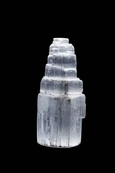 Макроминеральный Камень Selenite Gypsum Черном Фоне Вблизи — стоковое фото