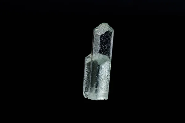 Macro Minerale Stone Aquamarine Een Zwarte Achtergrond Close — Stockfoto
