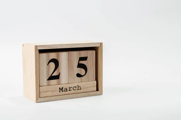 Деревянный Календарь Марта Белом Фоне — стоковое фото