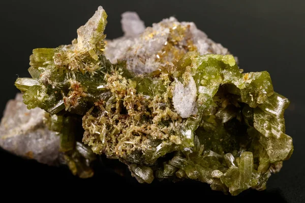 Macro Pyromorphite Mineral Stone Black Background Close — Stock Photo, Image