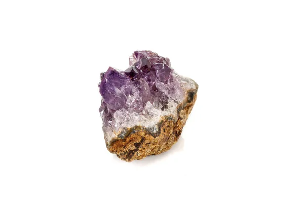 Amethyst Crystal Druse Makro Mineral Vit Bakgrund Närbild — Stockfoto