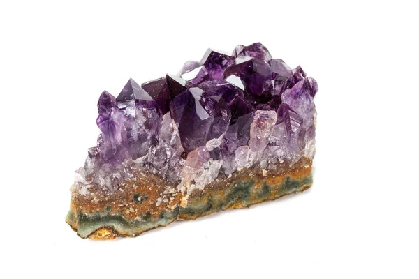 Mineral Makro Druse Kristal Amethyst Pada Latar Belakang Putih Menutup — Stok Foto