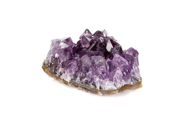 Amethyst Minerální Crystal Parkoviště Makro Bílém Pozadí Zblízka — Stock fotografie