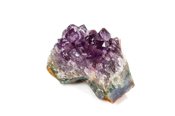 Amethyst Crystal Druse Makro Mineral Vit Bakgrund Närbild — Stockfoto