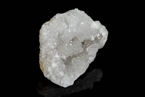 Makro Mineralne Kamienne Rhinestone Crystal Rock Czarnym Tle Bliska — Zdjęcie stockowe