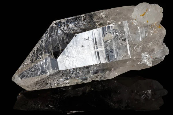 Rhinestone Piedra Mineral Macro Cristal Roca Sobre Fondo Negro Cerca —  Fotos de Stock
