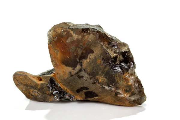 Μακροεντολή ορυκτή πέτρα καπνιστή χαλαζία, rauchtopaz σε λευκό λεμονάτα — Φωτογραφία Αρχείου