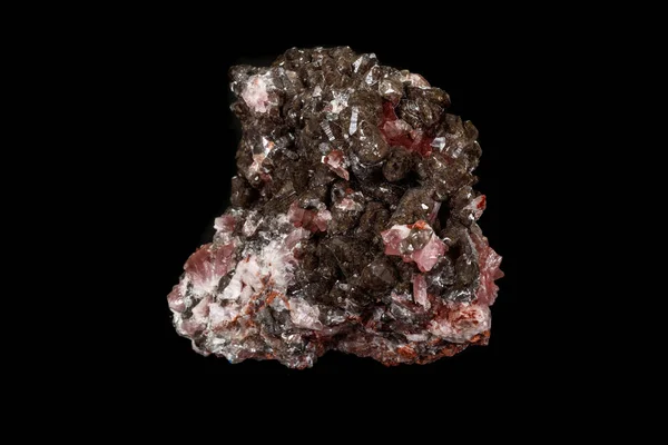 Pedra mineral macro Ametista rosa sobre um fundo preto — Fotografia de Stock