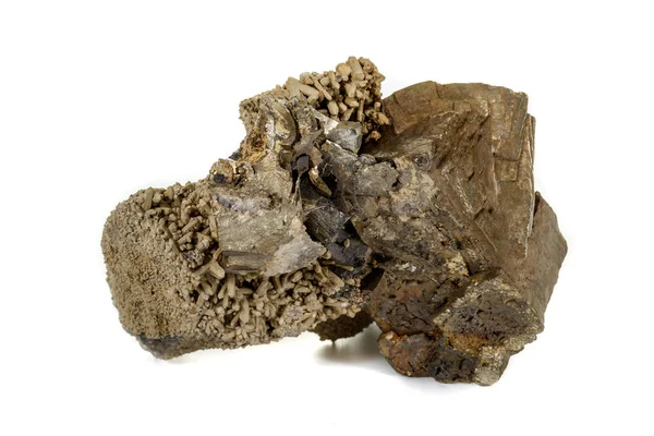 Piedra de pirita mineral macro fondo blanco —  Fotos de Stock
