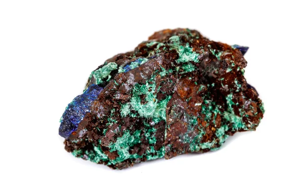 Macro pedra mineral Malaquita e Azurite contra backgrou branco — Fotografia de Stock