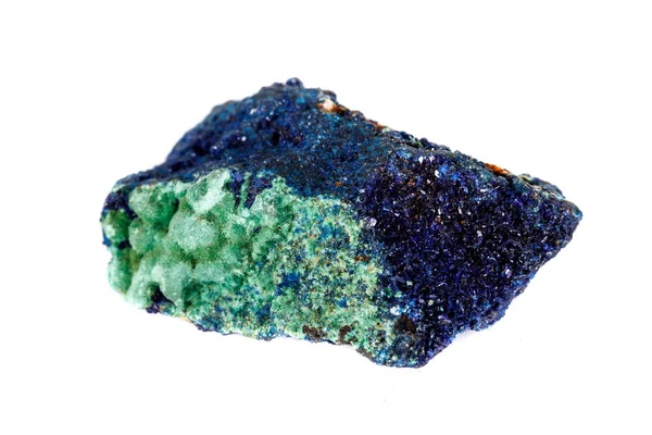 Макро минеральный камень малахит и азурит против белого бэкгру — стоковое фото