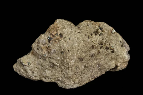 Pietra macrominerale Pirite su sfondo nero — Foto Stock