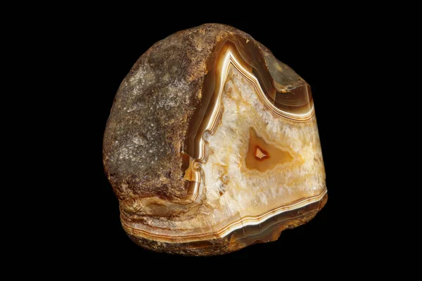Macro pedra ágata mineral no fundo preto — Fotografia de Stock