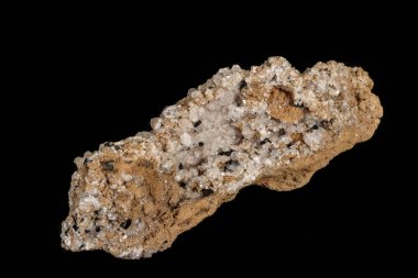 Makro taş Apophyllite mineral ilvaite üzerinde siyah bir backgrou ile