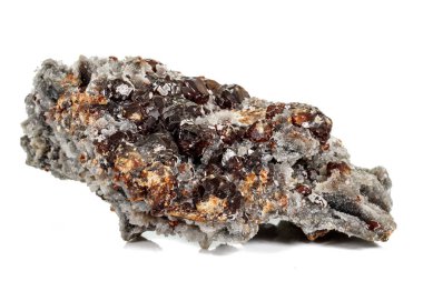 Beyaz arka planda makro taş mineral Sphalerite