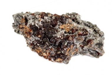 Beyaz arka planda makro taş mineral Sphalerite