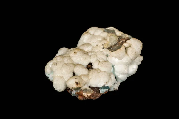 Pierre macro cobalt calcite minérale sur fond noir — Photo