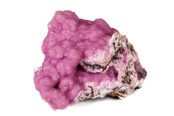 白い背景にマクロ石コバルトカルサイト鉱物 — ストック写真