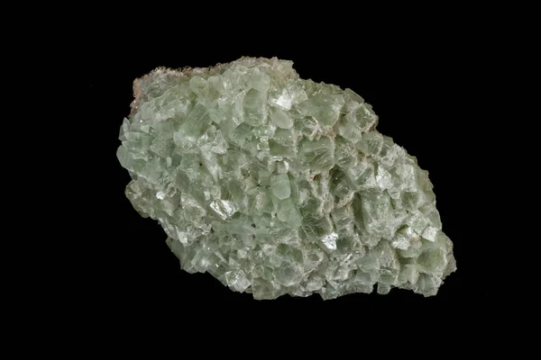 Makro kamień Apophyllite mineralnych na czarnym tle — Zdjęcie stockowe
