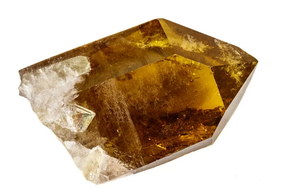 白色背景上的宏观矿物石黄水晶 — 图库照片
