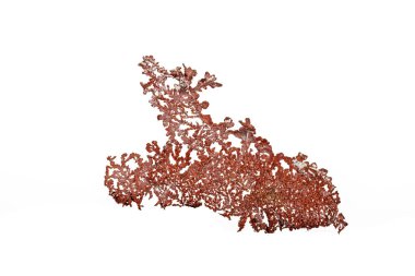 Beyaz arka plan üzerine makro bakır mineral taş