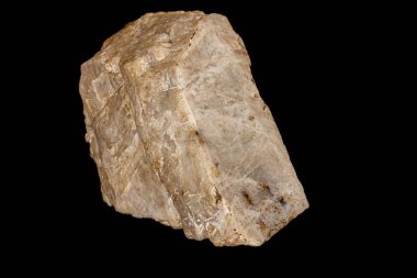 Siyah bir arka plan üzerinde bir taş Moonstone mineral Makro