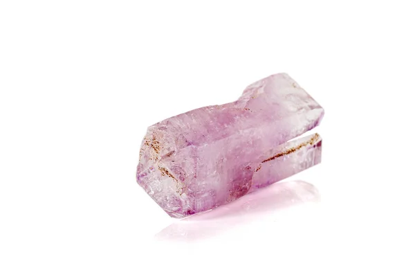 Amethyst Crystal Druse makro mineral på vit bakgrund — Stockfoto