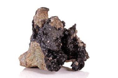 Beyaz arka planda makro taş derz madeni