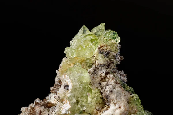 Macro stone Hyalite mineral, tourmaline Sherl, smoky quartz on a — Stock Photo, Image