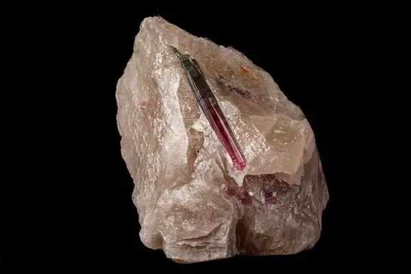 Makro Sten Tourmaline Mineral Svart Bakgrund Nära Håll — Stockfoto