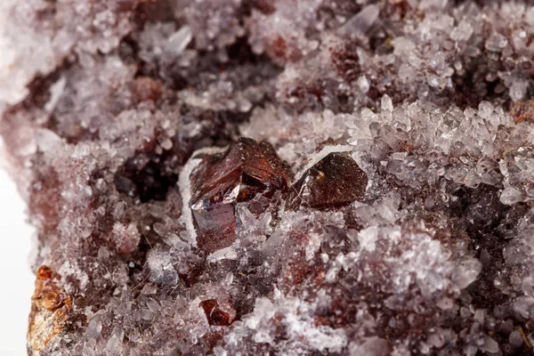 Cuarzo mineral de piedra macro Esfalita sobre fondo blanco — Foto de Stock