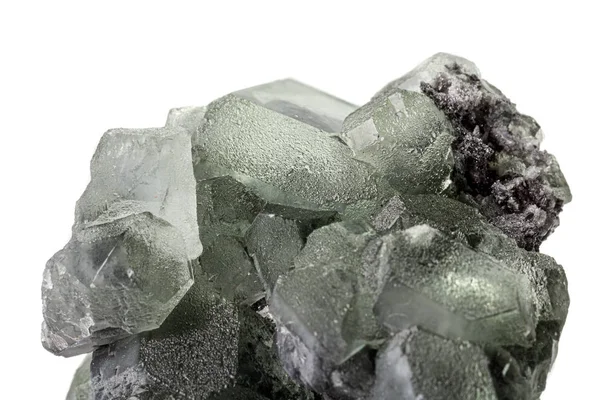 Beyaz arka planda makro taş Florit minerali — Stok fotoğraf