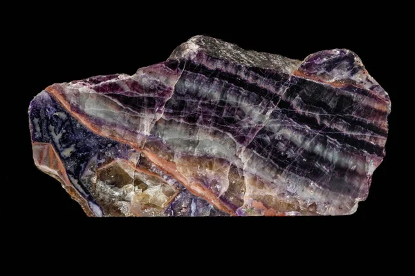Macro piedra mineral fluorita sobre un fondo negro — Foto de Stock