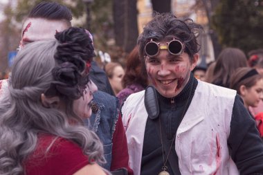 Kyiv, Ukrayna - 26 Ekim 2019: Korkunç bir zombi portresi 