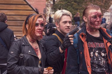 Kyiv, Ukrayna - 26 Ekim 2019: Korkunç bir zombi portresi 