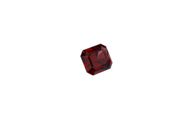 Beyaz arka planda makro taş mineral Garnet.